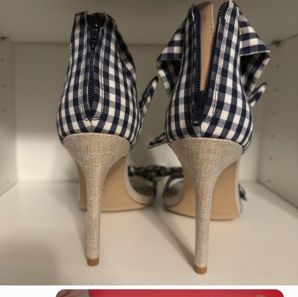NEW - BCBGeneration Navy Blue and White Heels with Gingham Bow - Picture 2 of 6